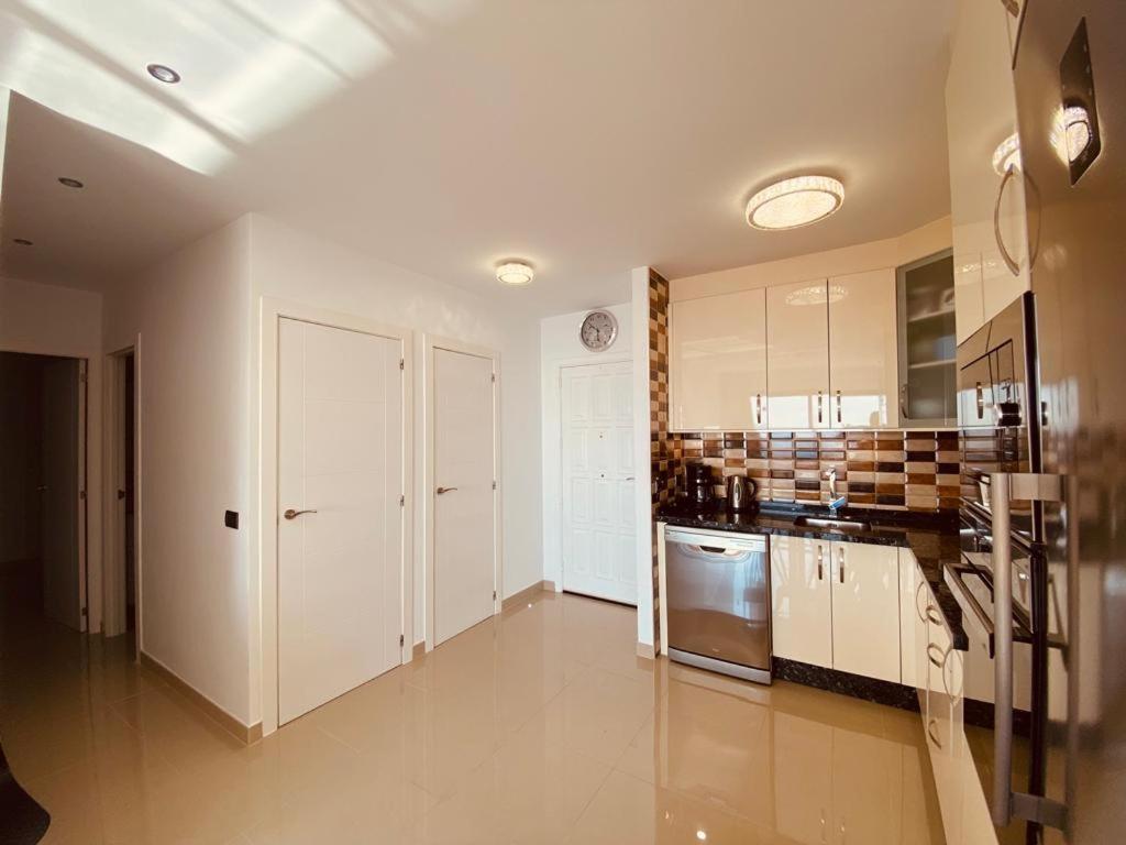 Gold Sunset Apartment Costa Adeje  ภายนอก รูปภาพ