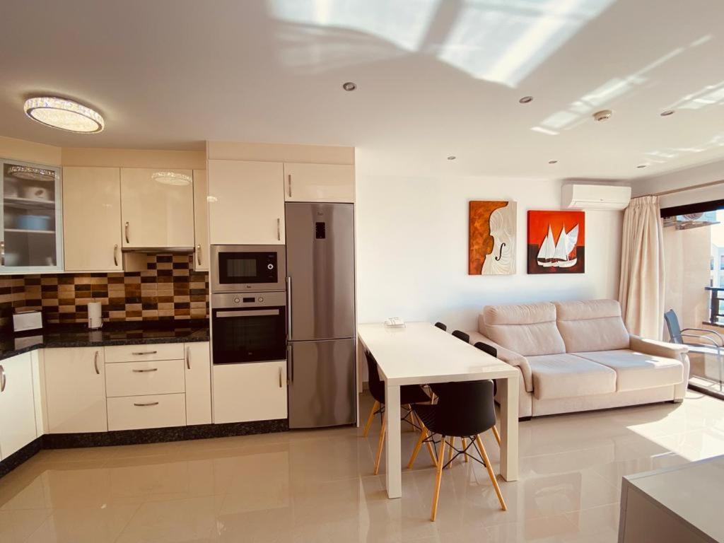 Gold Sunset Apartment Costa Adeje  ภายนอก รูปภาพ